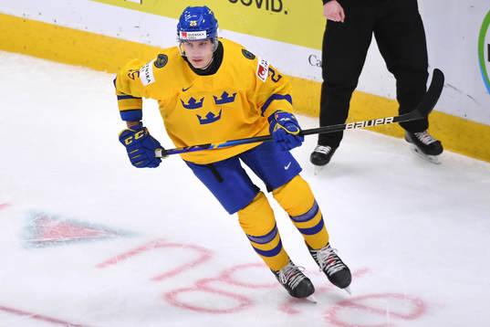 Elmer Söderblom of Sweden skates