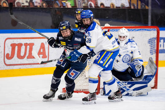 Linköpings Carly Bullock och Leksands Annie Silén
