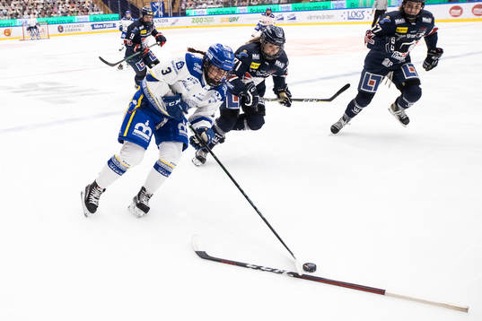 Leksands Elin Lundbergoch Linköpings Malou Berggren