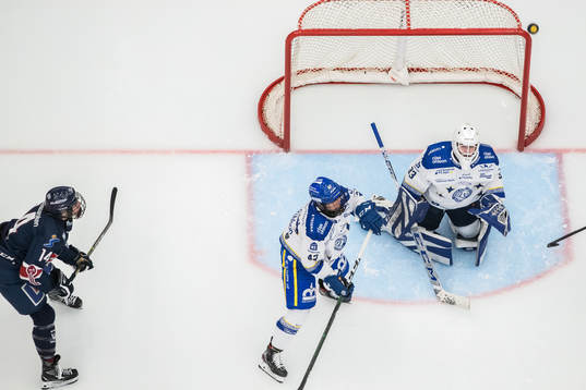 Linköpings Gracen Hirschy och Leksands Abigael Thiessen