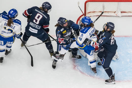 Linköpings Shannon Sigrist och Leksands Ella Albinsson i
