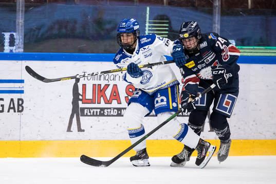 Leksands Linnea Sjölund och Linköpings Carly Bullock