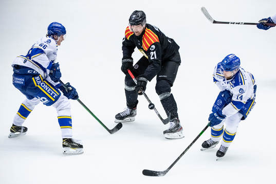 Leksands Nils Åman och Oskar Lang mot Brynäs Patrik