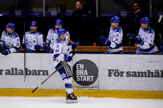 Leksands Ashton Carter jublar
