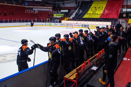Brynäs Tomi Sallinen jublar