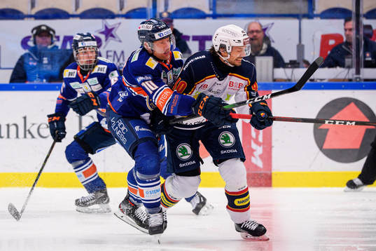 Växjös Richard Gynge och Djurgårdens Jacob Josefson
