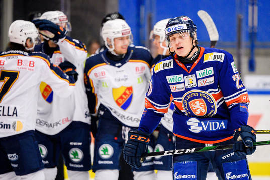 Växjös Pontus Holmberg deppar Djurgårdens 0-1 mål