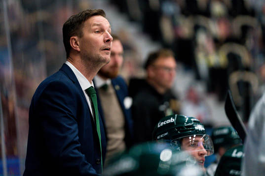 Färjestads huvudtränare Johan Pennerborn