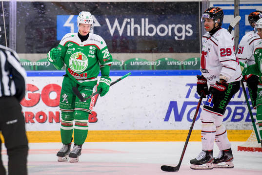 Rögles Anton Bengtsson jublar