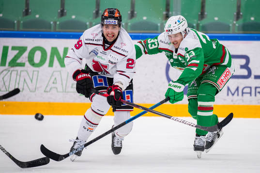 Örebros Ludvig Rensfeldt och Rögles Niklas Hansson