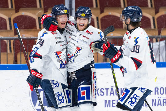 Linköpings Niko Ojamäki jublar