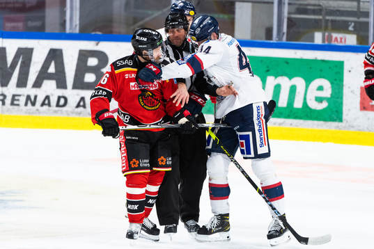 Luleås Linus Klasen och Linköpings Jonas Junland