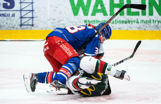 Oskarshamns Nichlas Torp och Frölundas Joel Lundqvist