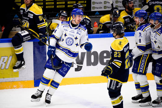 Leksands Carter Ashton jublar