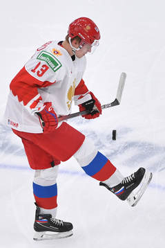 Vasili Ponomaryov of Russia bounces the puck off his foot