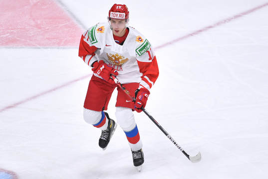 Shakir Mukhamadullin of Russia skates