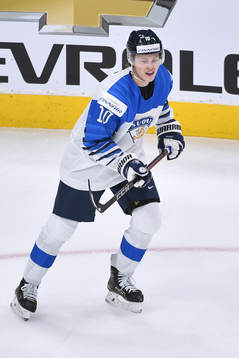 Kasper Puutio of Finland skates
