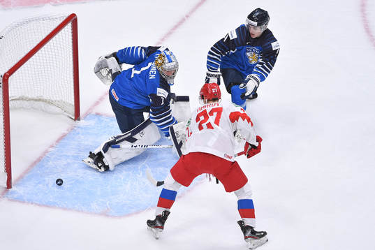 Kari Piiroinen of Finland makes a save