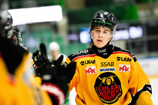 Luleås Nils Lundkvist jublar