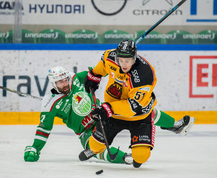 Luleås Filip Hållander och Rögles Taylor Matson