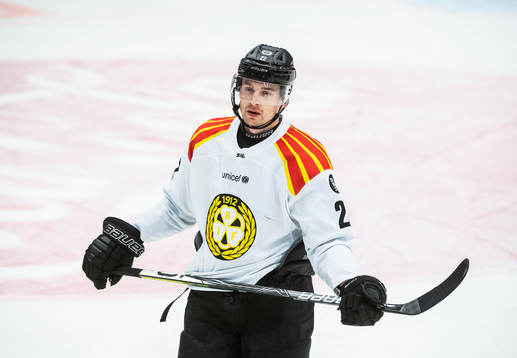 Brynäs Adam Pettersson deppar
