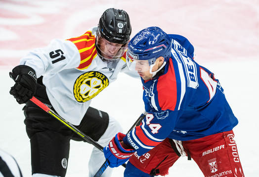 Oskarshamns Nolan Zajac och Brynäs Tomi Sallinen