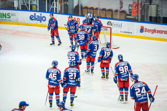 Oskarshamns spelare jublar
