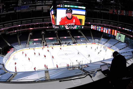 Team Canada and Team USA participate in warm up