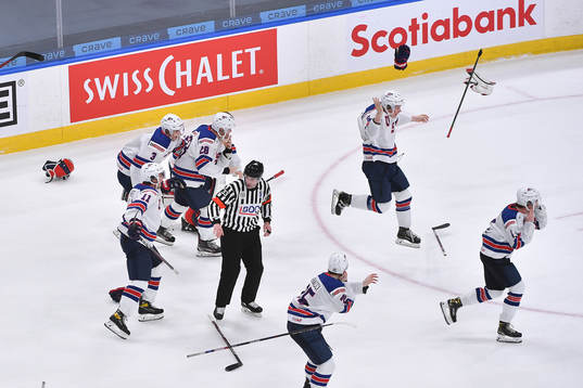 Team USA celebrates their victory