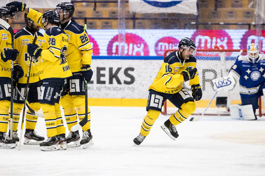 s Filip Sandberg jubel