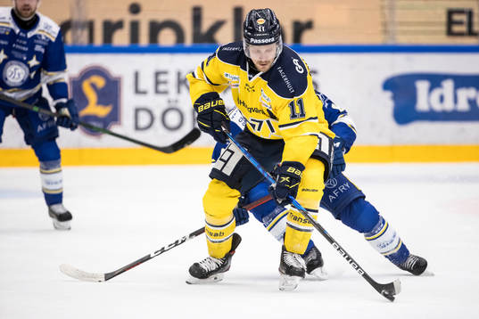 s Simon Önerud