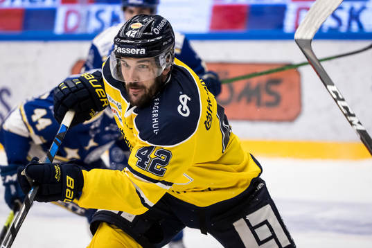 s Niklas Arell