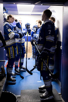 Leksands Nils Åman och Leksands Lucas Nordsäter innan