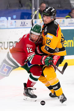 Frölundas Max Friberg och Luleås Oscar Engsund