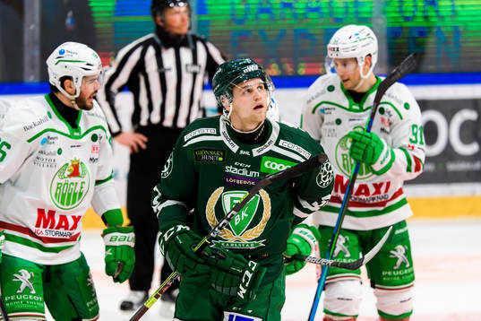 Färjestads Adam Ginning deppar