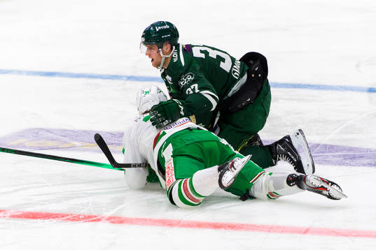 Rögles Erik Andersson och Färjestads Adam Ginning
