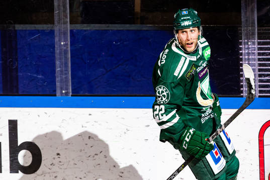 Färjestads Per Åslund jublar