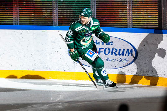 Färjestads Jacob Nilsson jublar