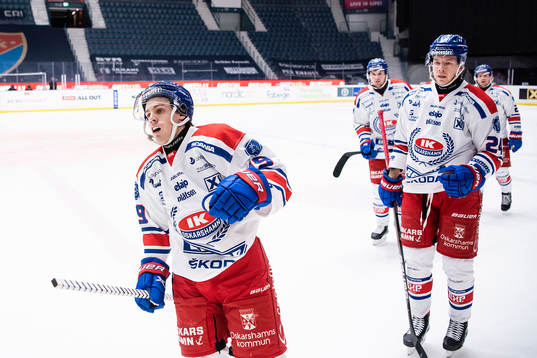 Oskarshamns Tyler Kelleher  jublar