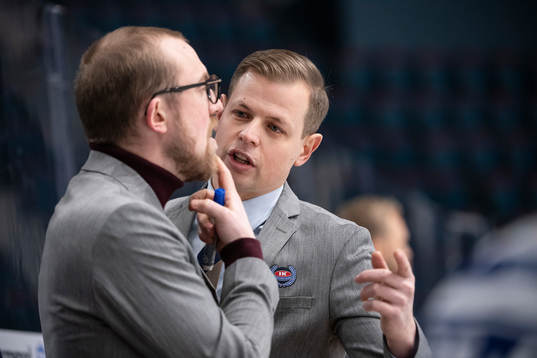 Oskarshamns tränare Martin Filander och assisterande