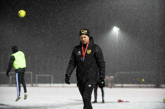 IFK Hässleholms nye tränare Johan ”Sheriffen”