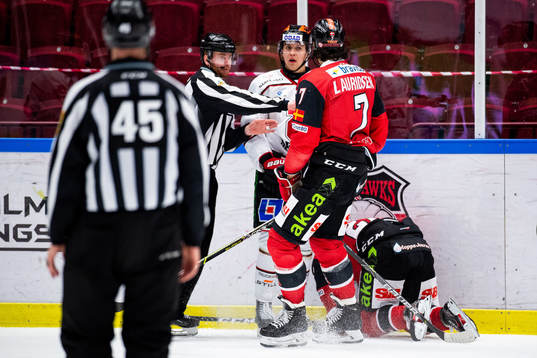 Malmö Redhawks Oliver Lauridsen reagerar
