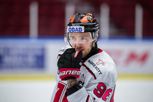 Örebros Robin Kovacs deppar