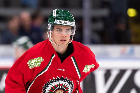 Frölundas Theo Nordlund innan ishockeymatchen i SHL mellan