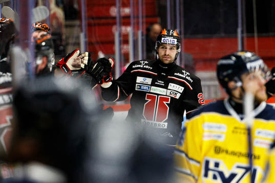 Örebros Ludvig Rensfeldt jublar