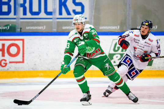 Rögles Niklas Hansson och Linköpings Arvid Costmar