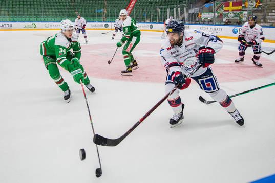 Rögles Adam Edström och Linköpings Jonas Holös