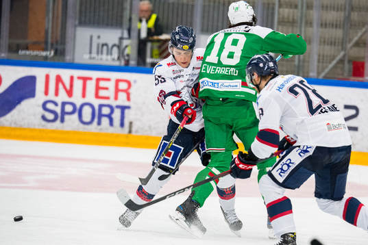 Linköpings Max Lindroth och Rögles Dennis Everberg