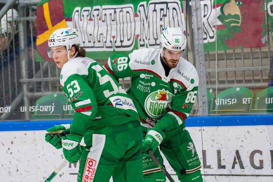 Rögles Moritz Seider och Eric Gelinas