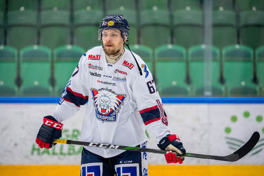 Linköpings Jarno Kärki deppar